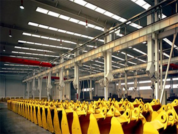 滁州徐工集团挖掘机装配车间